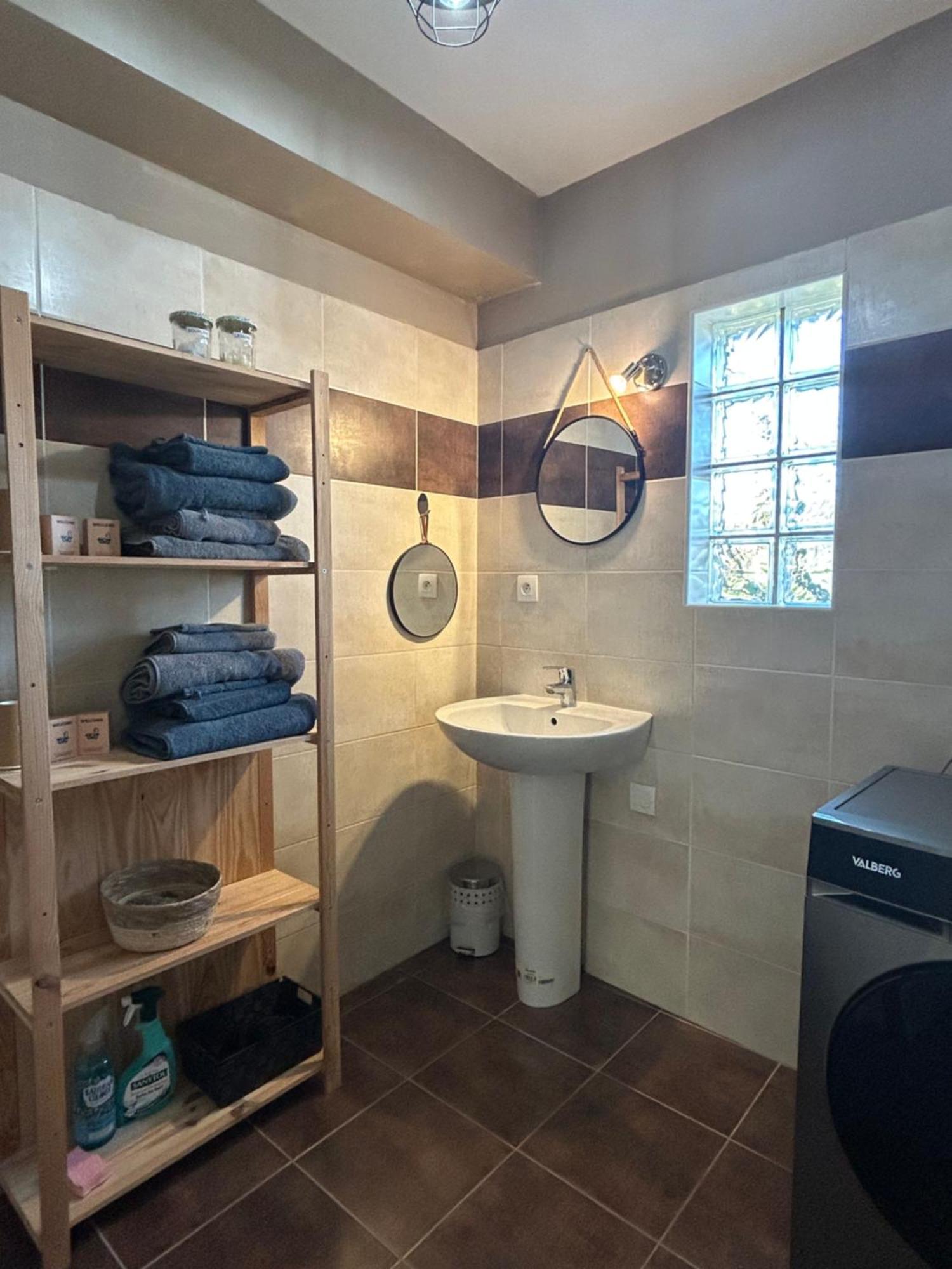Maison Cosy - Entre Les Deux Collines Saint-Michel-sur-Savasse Eksteriør billede